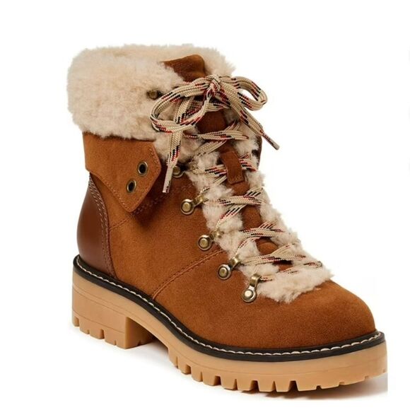 Time and Tru Shoes - Time and Tru Women's 6 WIDE Cozy Hiker Boots